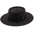 Chapeau de paille noir élégant à bord plat avec détail lettre M en métal doré - M (56-58cm) / Noir