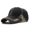 Berretto da baseball in cotone vintage con stemma in metallo e cuciture a contrasto - 56-60cm / Nero