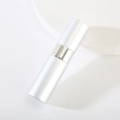 Flacone spray per profumo da 8ml in argento con finitura metallica spazzolata e anello - 8ml / Argento Opaco