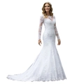 Robe de mariée sirène en dentelle blanche avec col en V profond et traîne élégante - US 2 / Blanc