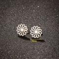 Minimalistische Edelstahl-Ohrstecker in Blumenform mit 12mm Gänseblümchen-Design - Gänseblümchen-Stil (708) / Stahlfarben