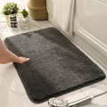 Tappetino da bagno grigio spesso in peluche su marmo, antiscivolo e assorbente - Grigio Minerale di Ferro / 40x60cm