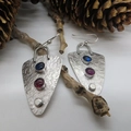 Vintage silver earrings with blue and purple gemstones and handcrafted hammered texture - Dark Gemstone Style / Red