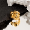 Minimalistische gouden ring met onregelmatige lavastructuur en metalen glans - Verstelbaar Open / Goud