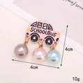 Broche de autobús escolar rosa con perlas de colores, 4x4 cm para accesorios de bricolaje - Autobús Escolar de Esmalte Rosa
