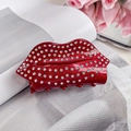 Elegante pinza per capelli a labbra rosse con strass di lusso e dettagli color oro - Labbra Rosse 8cm