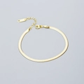 Elegante pulsera de cadena de serpiente plana bañada en oro con cierre de mosquetón - Dorado