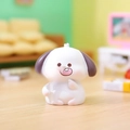 Figurine de chiot blanc en silicone avec panneau porte-bonheur pour vélo et bureau - Chiot Riche (1188-35) / Pièce Unique / Blanc