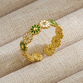 58-Green White Daisy