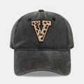 Detail of washed black cotton baseball cap with leopard print letter V embroidery - Letter V