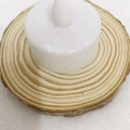 LED tea light candle with gold glitter finish on a rustic natural wood slice base - 3.7*2CM / White