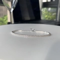 Vue détaillée du bracelet tennis en argent 925 avec une rangée de zircons brillants - Argent 925 / Couleur Argent Sterling