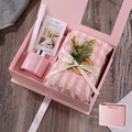 Warm Set - Fragrance Bright Lovers + Pink Scarf