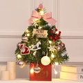 Mini-Weihnachtsbaum für den Schreibtisch mit rotem Sockel und warmen LED-Lichterketten - 45cm Neuer Stil C (mit LED-Lichtern)