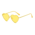 Retro heart-shaped sunglasses with yellow transparent lenses and metallic frames - Yellow Frame Ocean Yellow Lens C24