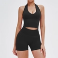 Ensemble de yoga noir sans couture avec crop top dos nu et short de sport taille haute - S / Haut Et Bas / Soutien-gorge + Short / Noir Premium