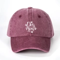 Casquette vintage en coton lavé violet foncé avec impression Dog Mom et motif patte - Réglable / Bordeaux