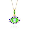 Detalle del colgante de ojo turco con cristal azul y baño de oro sobre fondo blanco - Serie 4 Azul Verde Blanco (Piedra Azul Claro)