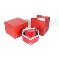 Portagioie a cuore con rosa stabilizzata rossa con borsa regalo e confezione lusso - Rosa di Sapone Singola a Forma di Cuore / Rosso