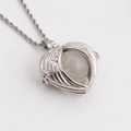 Collana cuore ali d'angelo argento con perla bianca e catena a corda su bianco - Perla bianca trasparente + catena a corda argento da 60 cm