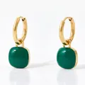 Retro Goldene Kreolen mit smaragdgrünen quadratischen Emaille-Anhängern für Damen - Smaragdgrün Und Gold (KDE633)