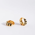 Gold-schwarz gestreifte Emaille-Creolen im Croissant-Design mit poliertem Metall-Finish - Schwarz