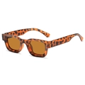 Retro thick square sunglasses in tortoiseshell texture with orange tinted lenses - Leopard / Brown