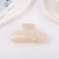 Elegante pinza per capelli in acetato bianco crema con finitura perlata e design a squalo - Bianco Iridescente Sirena