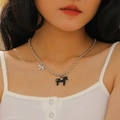 Collana con ciondolo a forma di pony, catena a sfere argentata e pendenti a forma di cavallo - Nero (A-216)