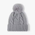 Berretto grigio in maglia a trecce da donna con pompon in ecopelliccia abbinato - Grigio Bluastro