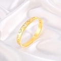 [158] Gold Openwork Heart Bangle