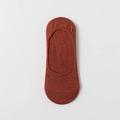 Breathable cotton invisible boat socks for women in vintage brick red with silicone grip - One Size / Orange Red