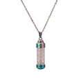 Collana con ciondolo bottiglia di profumo in acciaio arcobaleno e cristalli rosa - Ghiaia di Quarzo Rosa