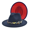 Détail d'un chapeau fedora bleu marine avec doublure rouge et bandeau motif serpent - M (56-58cm) / Marine + Rouge