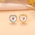 Détails de boucles d'oreilles en cœur avec incrustation de zircon coloré et bords perlés - 10# Cœur d'Argent Perlé Irisé