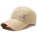 Gorra de béisbol caqui ligera y transpirable con agujeros láser y secado rápido - Ajustable / Beige
