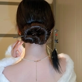 Pic à cheveux chinois avec perles rouges, breloque oiseau noir et pompons de plumes - Pompon Phénix Plume Noire Doré (21#)