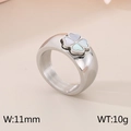 Anillo de acero de titanio de 11 mm con trébol de nácar iridiscente en color plata - US 6 / Color Acero