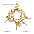 Dettaglio del bracciale a doppio strato placcato oro 18K con ciondoli stella e cuore - Bracciale a Doppio Strato con Stella e Cuore Oro (HC-B20054)