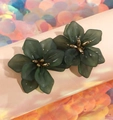 Handmade forest style dark green acrylic flower stud earrings with golden centers - Dark Green