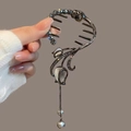 Molletta per capelli a tulipano in metallo scuro con pietra occhio di gatto e perle - J89 Tulipano Nero Nappa Molletta a Griffe