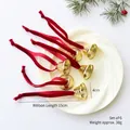 Set di 6 campanelli natalizi in ferro dorato con nastri di velluto rosso su piatto - Metallo Lucido Stile B / 4cm/Set da 6 / Campana Oro con Nastro Rosso