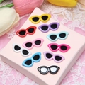 Set di 10 mini occhiali da sole colorati in resina per fai-da-te e decorazioni giocattolo - Multicolore