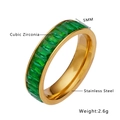 Bague en acier inoxydable doré de 5 mm ornée de zircons cubiques vert émeraude - US 5 / Or + Zirconium vert