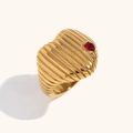 Vintage 18K gold plated stainless steel ring with vertical textures and red heart stone - Heart Vertical Ribbed / Gold / US 6