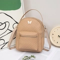 Bolso de hombro beige en cuero sintético acolchado con hebilla de mariposa blanca - Caqui