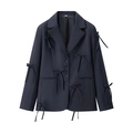 Donkerblauwe casual blazer met decorative strikken en een rij knopen voor dames - S / Donkerblauw