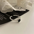 Silver twist ring featuring a black heart gemstone and adjustable open band design - Black Heart Twisted Rope Style (J2630)