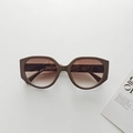 Fashionable oversized coffee brown sunglasses with gradient lenses and cat-eye frames - Brown
