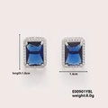 Boucles d'oreilles rectangles en zircon bleu avec halo de cristaux, finition argent - Bleu
